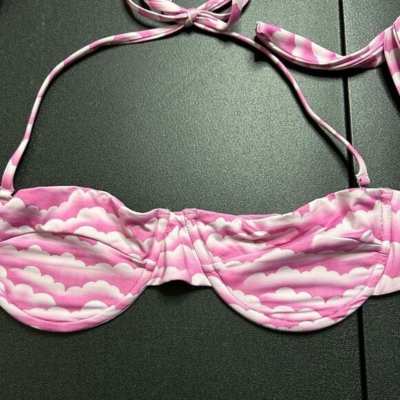 Frankie’s Bikinis Cielo Bikini Top in Pink Cloud Print Size M - Picture 10 of 10